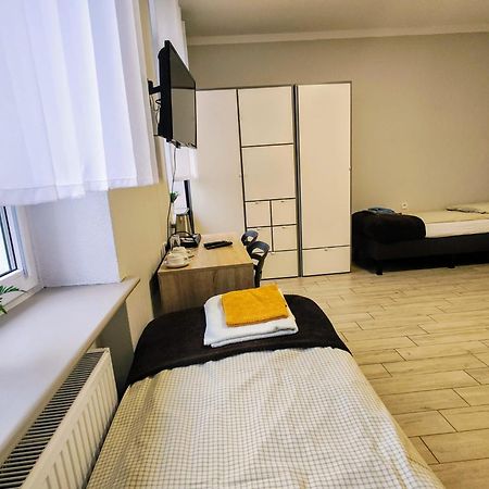 Palac Pod Bocianim Gniazdem Runowo  Eksteriør billede